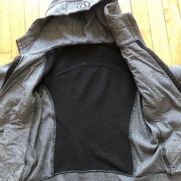 Lululemon Scuba Hoodie - Picture 6 of 6
